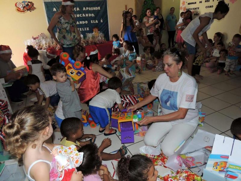 Natal em creches carentes - Itajaí - 2015